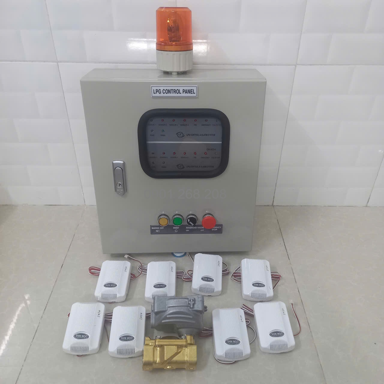 Tủ báo rò gas tự động kết nối van điện từ